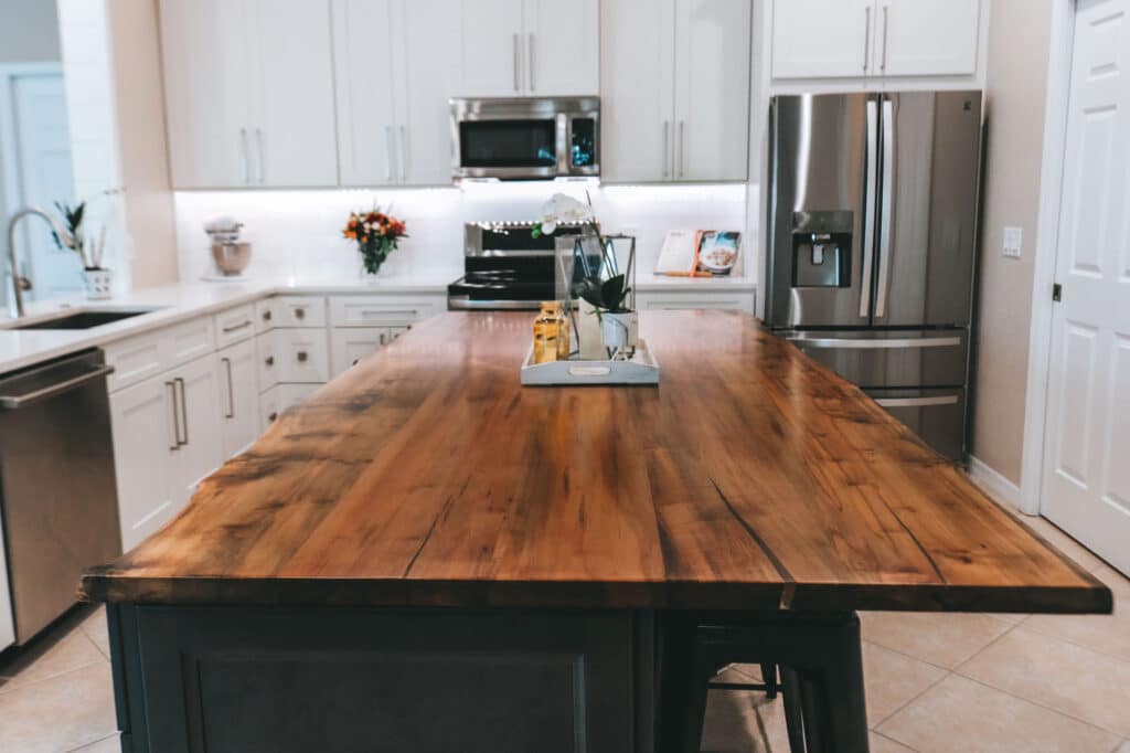 live-edge-wood-countertop-quality-kitchens